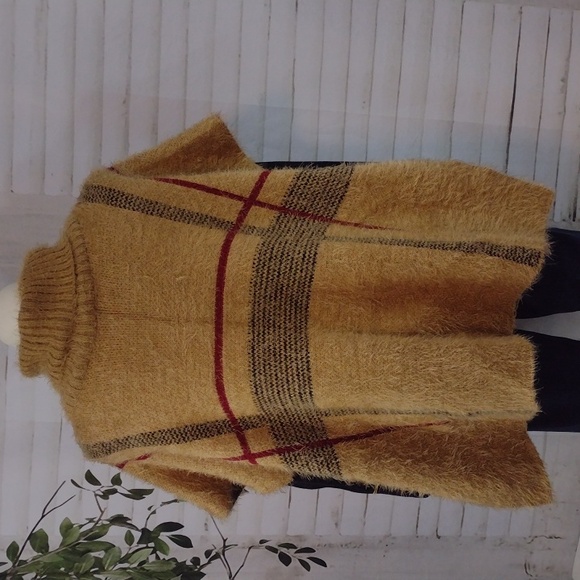 Do Everything in Love Tan Stripe Poncho Size One Size - Picture 4 of 5